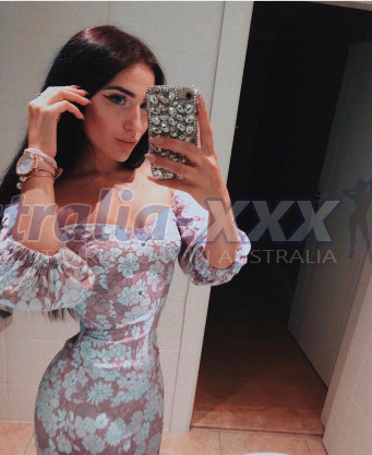 Photo escort girl Selena: the best escort service