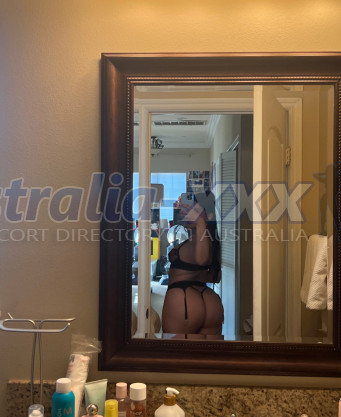 Photo escort girl Zandra: the best escort service