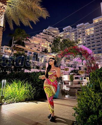 Photo escort girl Latifa: the best escort service