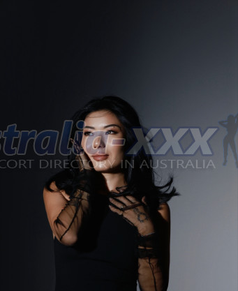 Photo escort girl Lilli : the best escort service