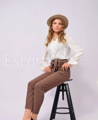 Photo escort girl Elizabeth: the best escort service