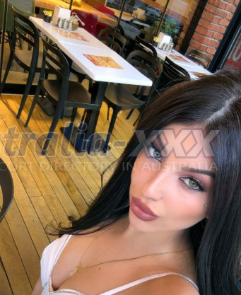 Photo escort girl ipek: the best escort service