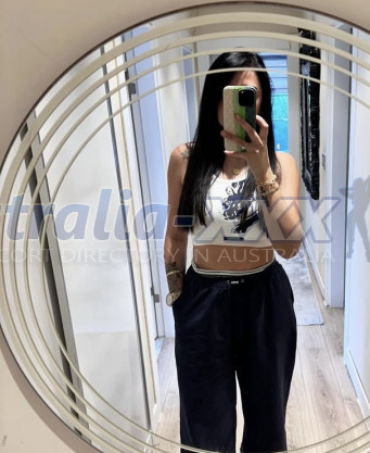 Photo escort girl Sofia : the best escort service