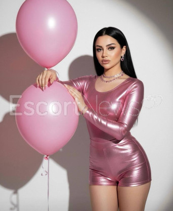 Photo escort girl Topaz: the best escort service