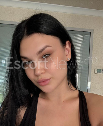 Photo escort girl Alisa: the best escort service