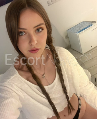 Photo escort girl Tina: the best escort service