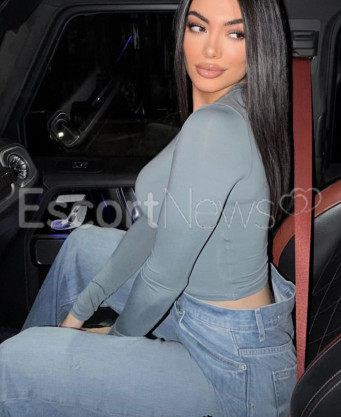 Photo escort girl Karina: the best escort service