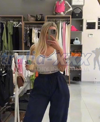 Photo escort girl Esra: the best escort service