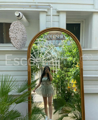 Photo escort girl Mina: the best escort service