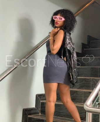 Photo escort girl Fantasia: the best escort service