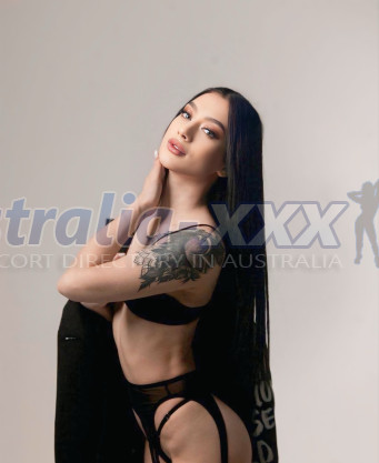 Photo escort girl LARA CROFT MIR: the best escort service