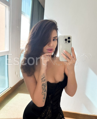 Photo escort girl Stella: the best escort service