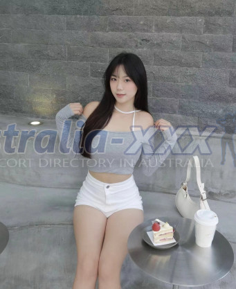 Photo escort girl yueyue: the best escort service