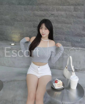 Photo escort girl yueyue: the best escort service