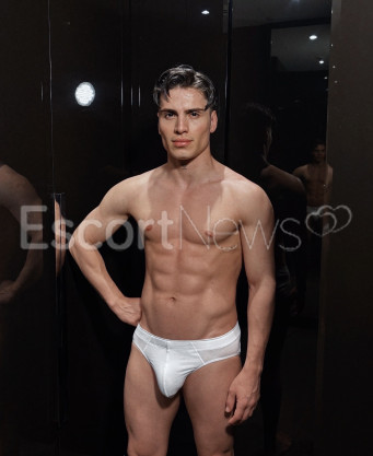 Photo escort girl Matteo: the best escort service