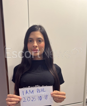 Photo escort girl Giovana: the best escort service