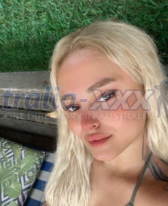 Photo escort girl Ceren : the best escort service