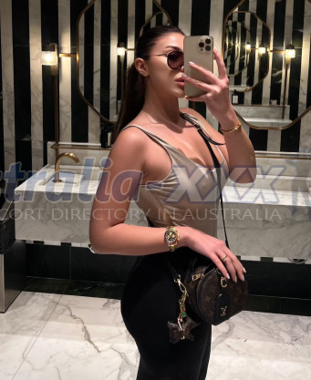 Photo escort girl sandra: the best escort service