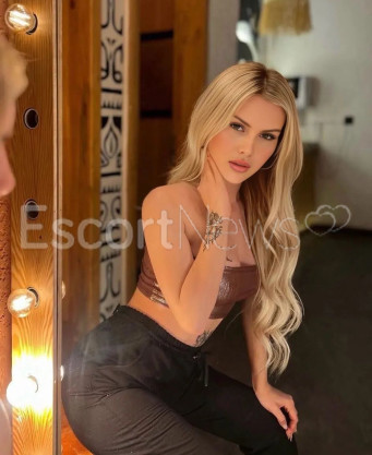 Photo escort girl CANSEL: the best escort service