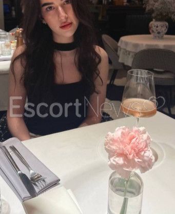 Photo escort girl Maria: the best escort service