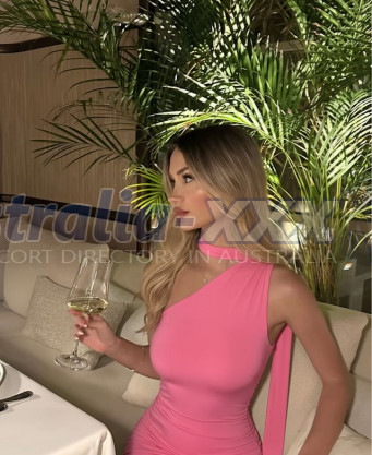 Photo escort girl Clara: the best escort service