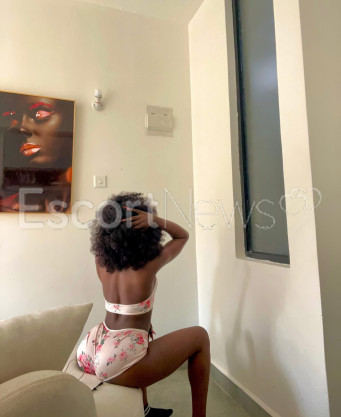 Photo escort girl Rinah : the best escort service