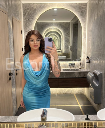 Photo escort girl Mia: the best escort service