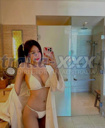 Photo escort girl Riani: the best escort service