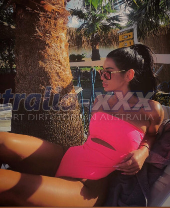 Photo escort girl Nika: the best escort service