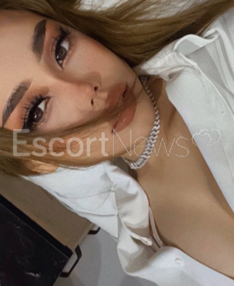 Photo escort girl Zhanne: the best escort service