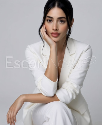 Photo escort girl Salma: the best escort service