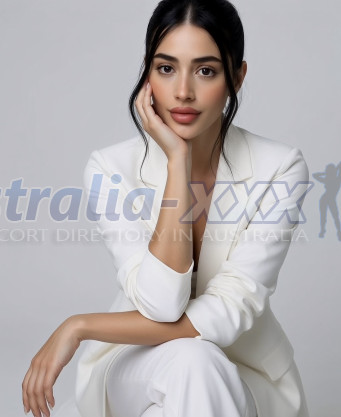 Photo escort girl Salma: the best escort service