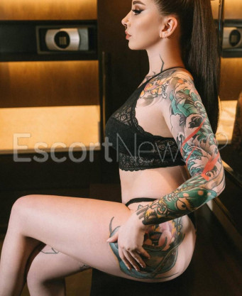 Photo escort girl Roza mistress: the best escort service