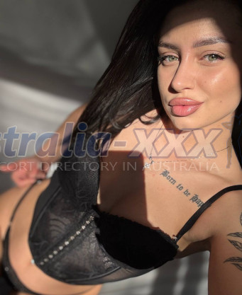 Photo escort girl Viky: the best escort service