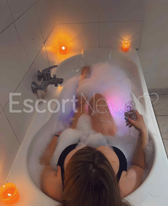 Photo escort girl Alice: the best escort service