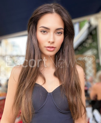 Photo escort girl Alexa: the best escort service