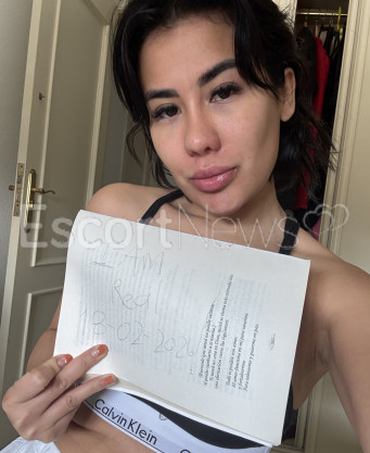 Photo escort girl Romina: the best escort service