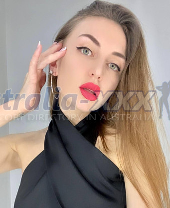 Photo escort girl Elite W. Kira: the best escort service