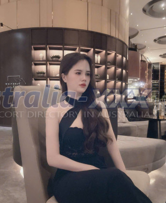 Photo escort girl Myla: the best escort service