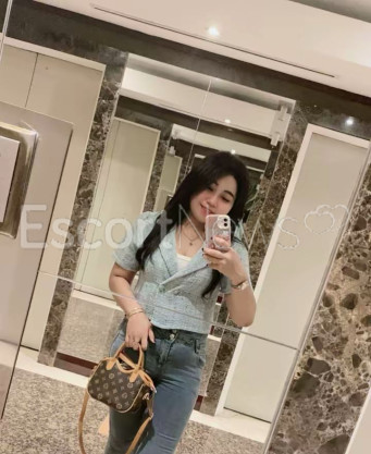 Photo escort girl Putrifarellaa: the best escort service