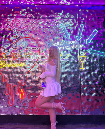 Photo escort girl Arzu: the best escort service