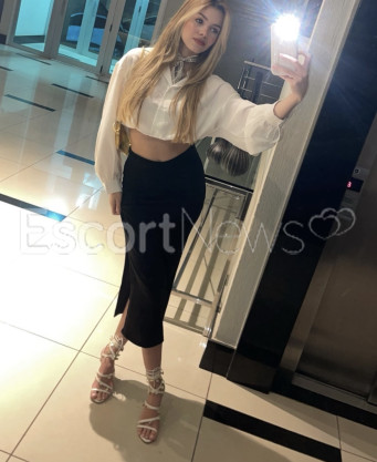 Photo escort girl Mavi: the best escort service