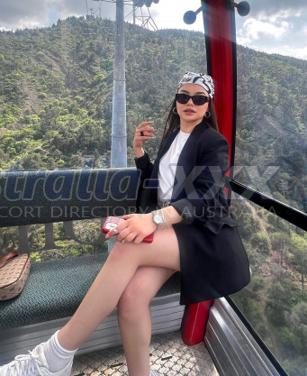 Photo escort girl elisa: the best escort service