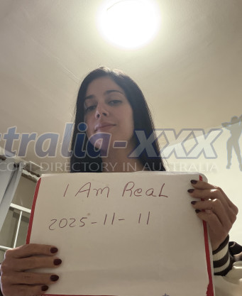 Photo escort girl Rose Zafiro : the best escort service