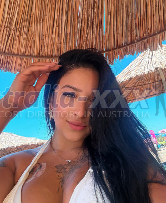 Photo escort girl Melly: the best escort service