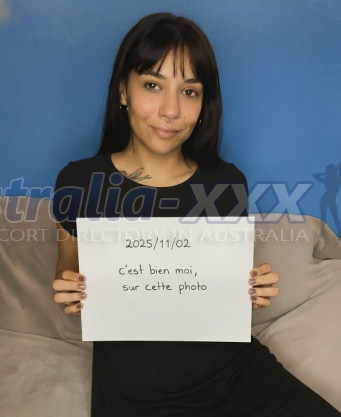 Photo escort girl Ariana: the best escort service