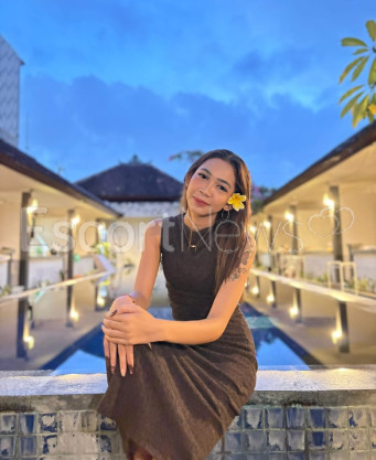 Photo escort girl Sherlyn: the best escort service