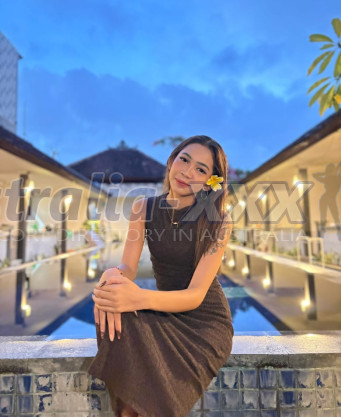 Photo escort girl Sherlyn: the best escort service