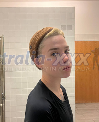 Photo escort girl Aksel: the best escort service