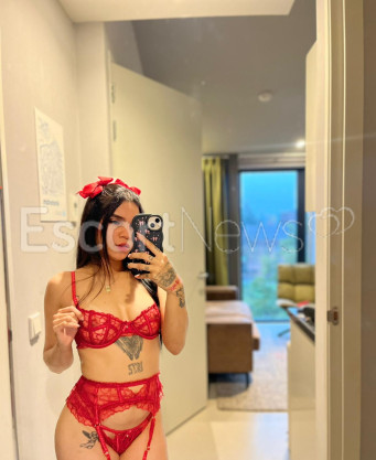 Photo escort girl Mia: the best escort service